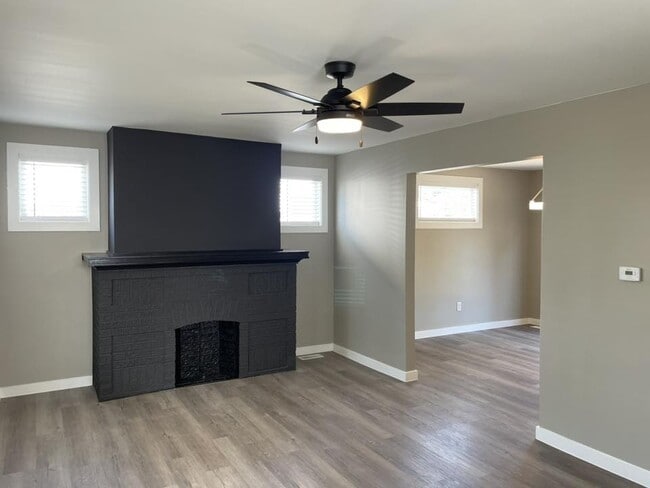 706 S Richardson Ave in Columbus, OH - Foto de edificio - Building Photo