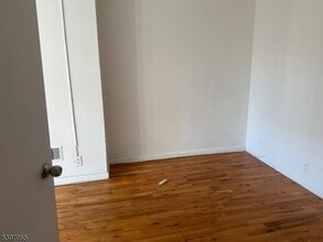 131 Sayre St in Elizabeth, NJ - Building Photo - Building Photo