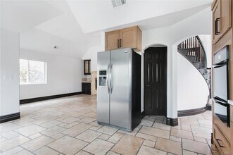 5409 Sylvia Ave in Los Angeles, CA - Building Photo - Building Photo