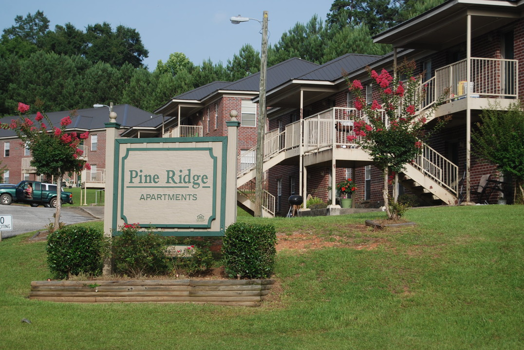 Pine Ridge in Jackson, AL - Foto de edificio