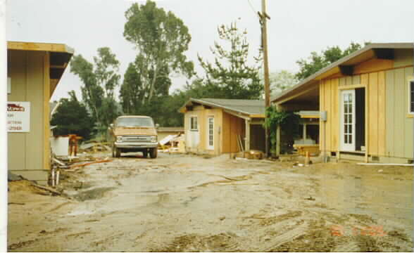 1635 Bollinger Ln in Sebastopol, CA - Foto de edificio