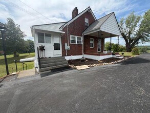 824 Crooked Oak Rd in Rocky Mount, VA - Building Photo - Building Photo