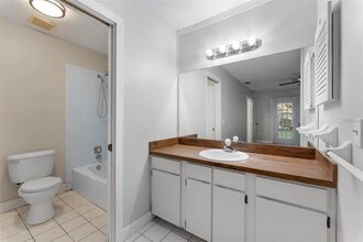 4418 Highland Ln in Lakeland, FL - Building Photo - Building Photo