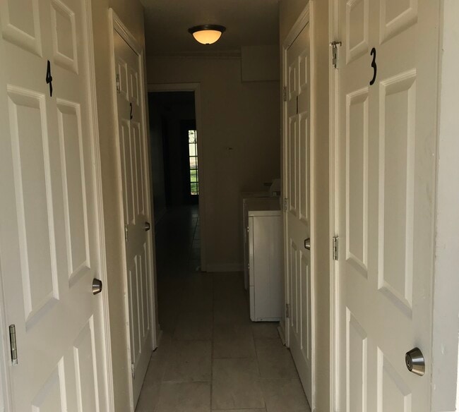 4523 Alvin Dark Ave, Unit 4 in Baton Rouge, LA - Building Photo - Building Photo