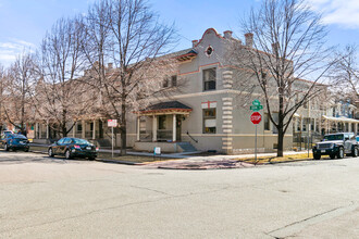 Ogden Park Townhomes in Denver, CO - Building Photo - Building Photo