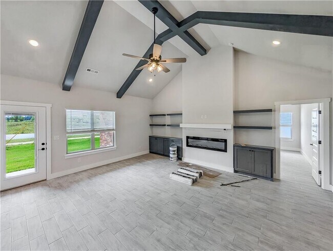 6807 SW Basswood Ave in Bentonville, AR - Building Photo - Building Photo