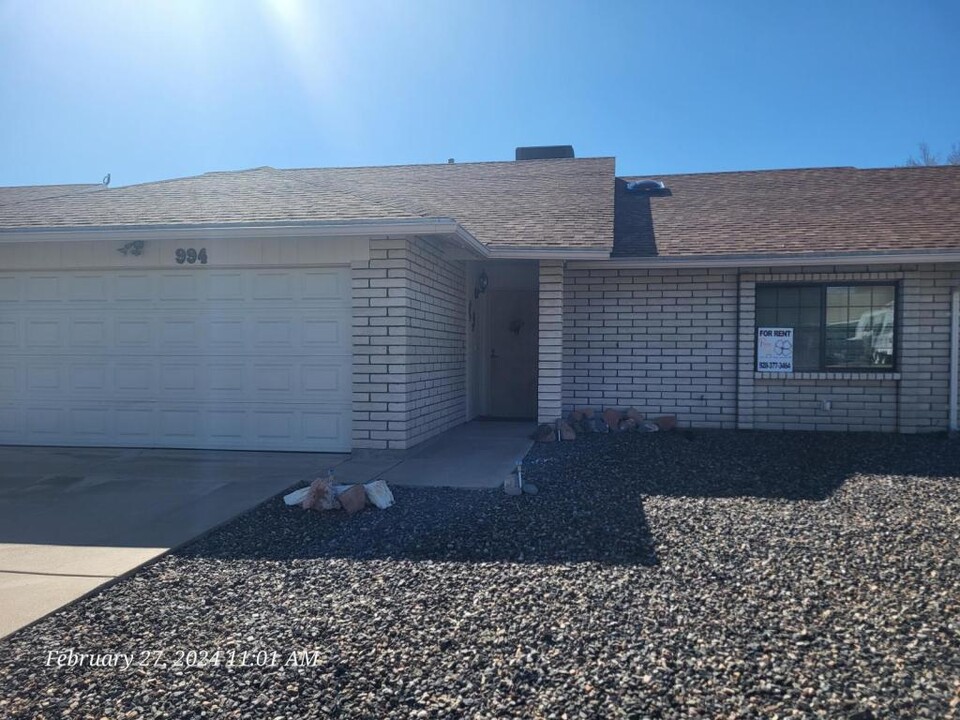 994 Canyon Shadows Dr in Kingman, AZ - Foto de edificio