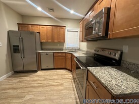 186 Plymouth St, Unit 1 Apartamentos