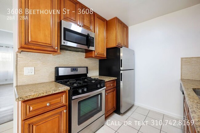 3608 Beethoven St in Los Angeles, CA - Foto de edificio - Building Photo