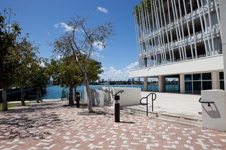 Bentley Bay in Miami Beach, FL - Building Photo - Building Photo