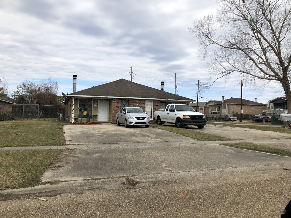 8281 Keel Ave in Baton Rouge, LA - Building Photo