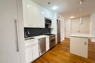 51 E 128th St in New York, NY - Building Photo - Building Photo