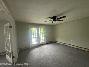 23 Spring St in Carbondale, PA - Building Photo - Building Photo