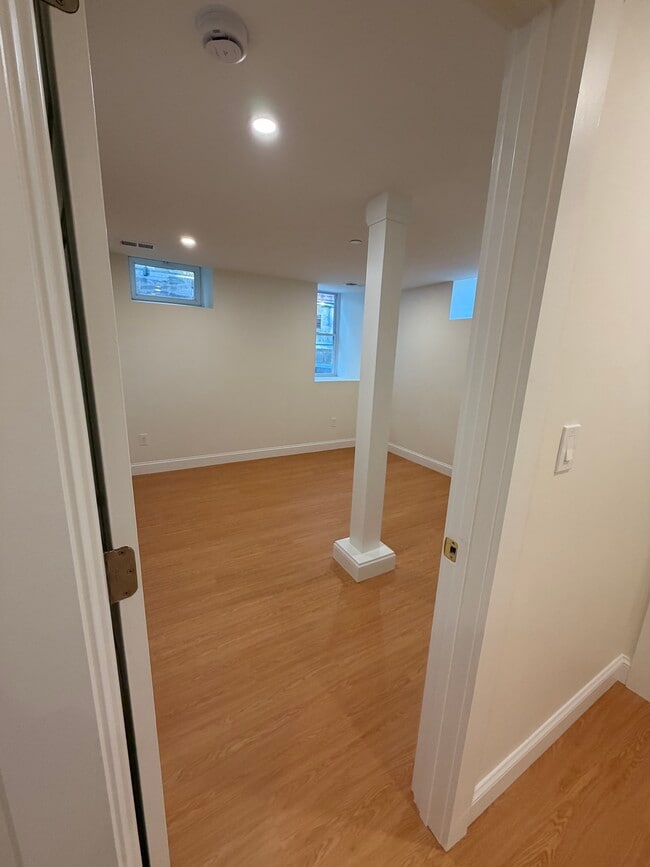 12 Rowena St, Unit 3