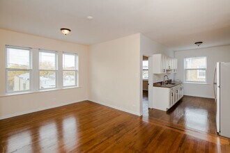 4412 N St Louis Ave in Chicago, IL - Building Photo - Building Photo