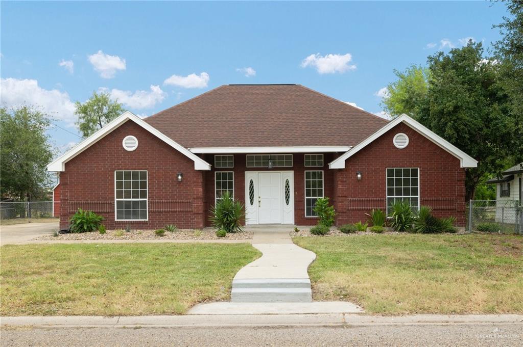 2403 Sunset Ln in Mission, TX - Building Photo