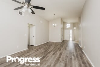 841 Long Bay Ct in Kissimmee, FL - Building Photo - Building Photo