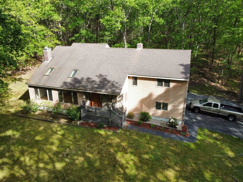 200 Range Rd in Windham, NH - Building Photo