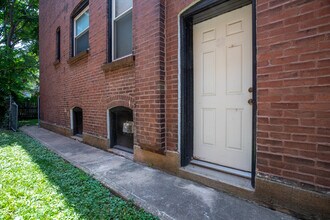 6010 Washington Blvd, Unit 1st Floor in St. Louis, MO - Building Photo - Building Photo