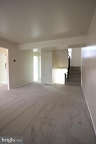 7765 Brandeis Way in Springfield, VA - Building Photo