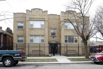 6000-6002 S Whipple St in Chicago, IL - Building Photo - Building Photo