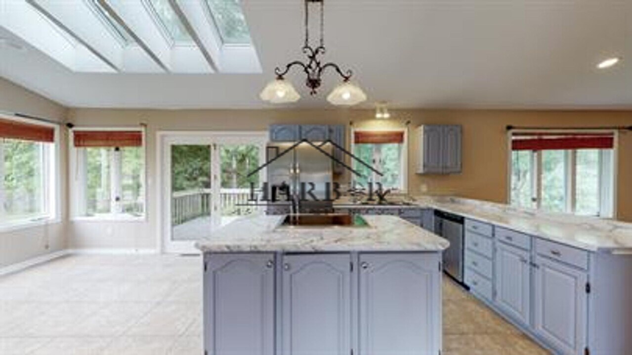 4068 7th St NW in Rochester, MN - Building Photo