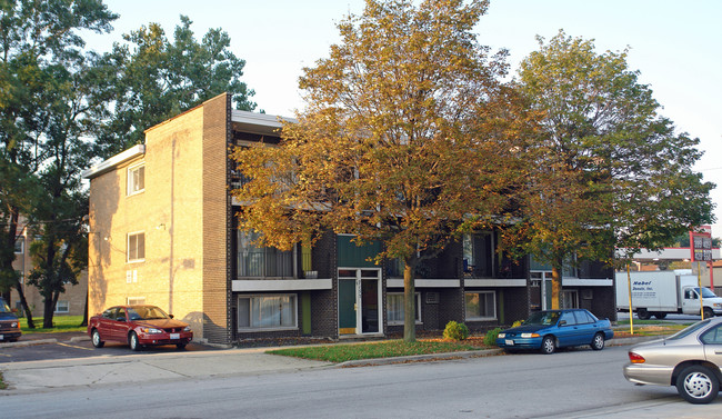 7153-7159 W 58th St in Chicago, IL - Building Photo - Building Photo