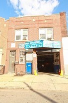 3165 14th St in Astoria, NY - Building Photo