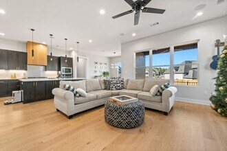 345 Fletcher Lp in Little Rock, AR - Building Photo - Building Photo