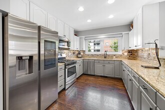 101 S Evergreen Ave in Arlington Heights, IL - Building Photo - Building Photo