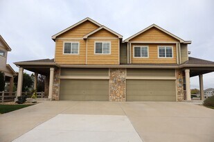 2914 Caspian Way in Fort Collins, CO - Building Photo