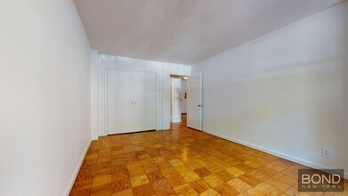 236 E 36th St in New York, NY - Building Photo - Building Photo