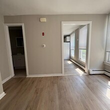 57 Stevens St, Unit 2 in New Haven, CT - Foto de edificio - Building Photo
