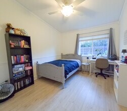 928 Carter St in Folsom, CA - Foto de edificio - Building Photo