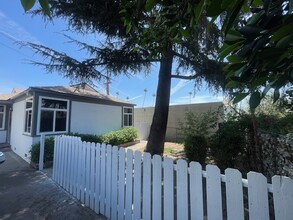 1936 Lake Ave, Unit 1936 lake Ave in Altadena, CA - Foto de edificio - Building Photo