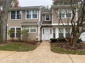 11 Duncan Way in Freehold, NJ - Building Photo