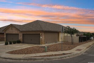 219 Eugene Pass in New Braunfels, TX - Building Photo