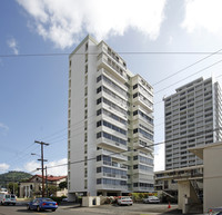 Bellevue Towers in Honolulu, HI - Building Photo - Building Photo