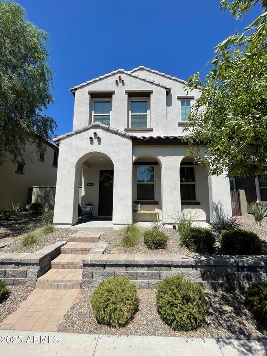 25541 N 21st Ave in Phoenix, AZ - Building Photo