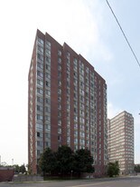 2470 Eglinton Ave W in Toronto, ON - Building Photo