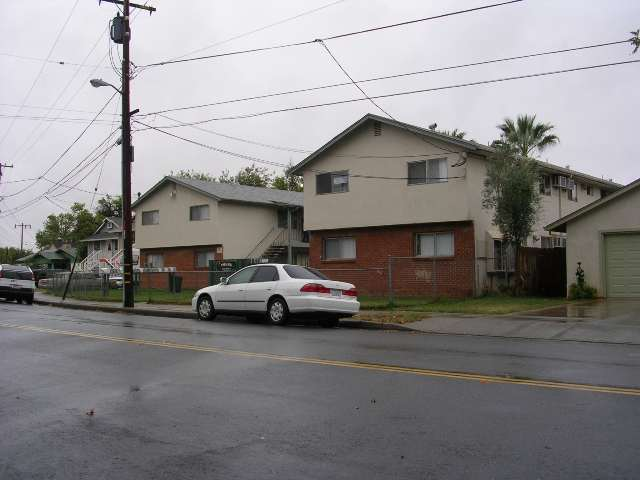 The Landing in Oroville, CA - Building Photo