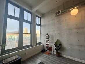 163 W 200 S in Salt Lake City, UT - Building Photo - Building Photo