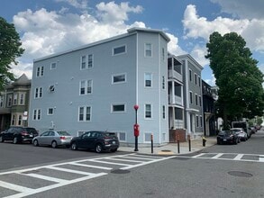 24 P St, Unit 2 in Boston, MA - Building Photo - Building Photo