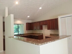 915 SW Cornelia Ave in Port St. Lucie, FL - Building Photo - Building Photo