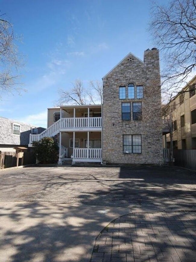property at 4409 Speedway