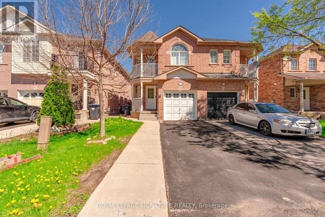 property at 54 Wilmont Ct