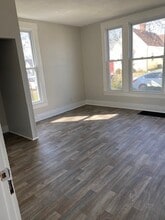 2130 E Oak St in New Albany, IN - Building Photo - Building Photo