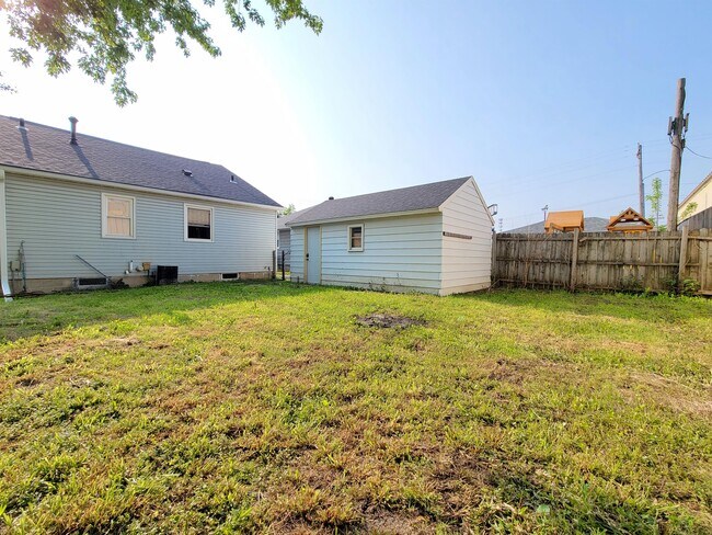 1111 1st Ave SE in Rochester, MN - Building Photo - Building Photo