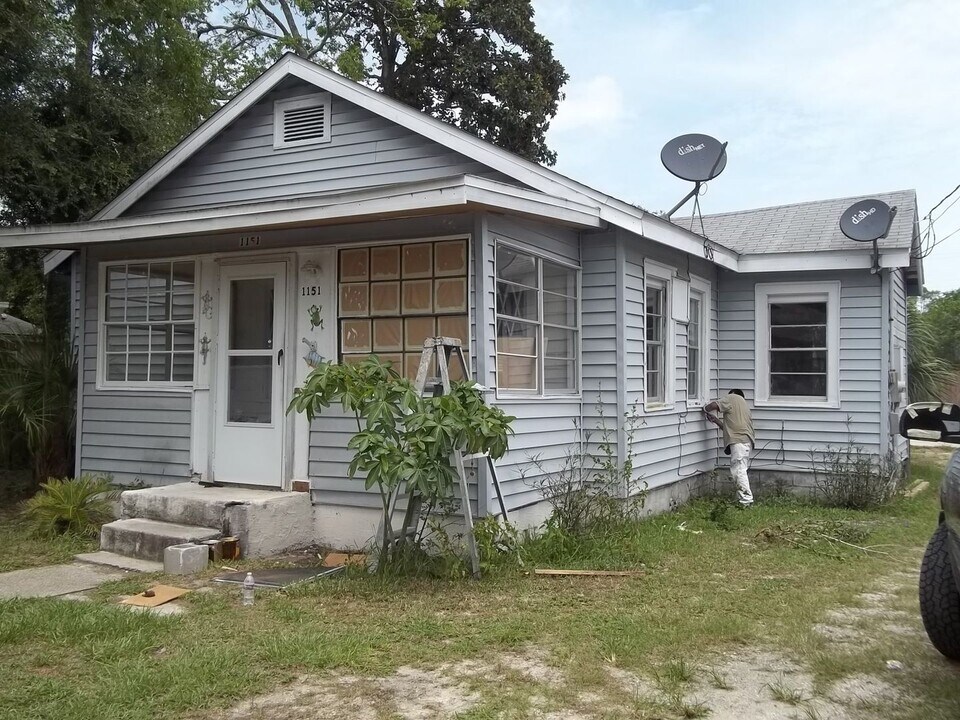 1151 Bender Ave in Daytona Beach, FL - Building Photo