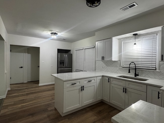 property at 2602 Euclid Ave